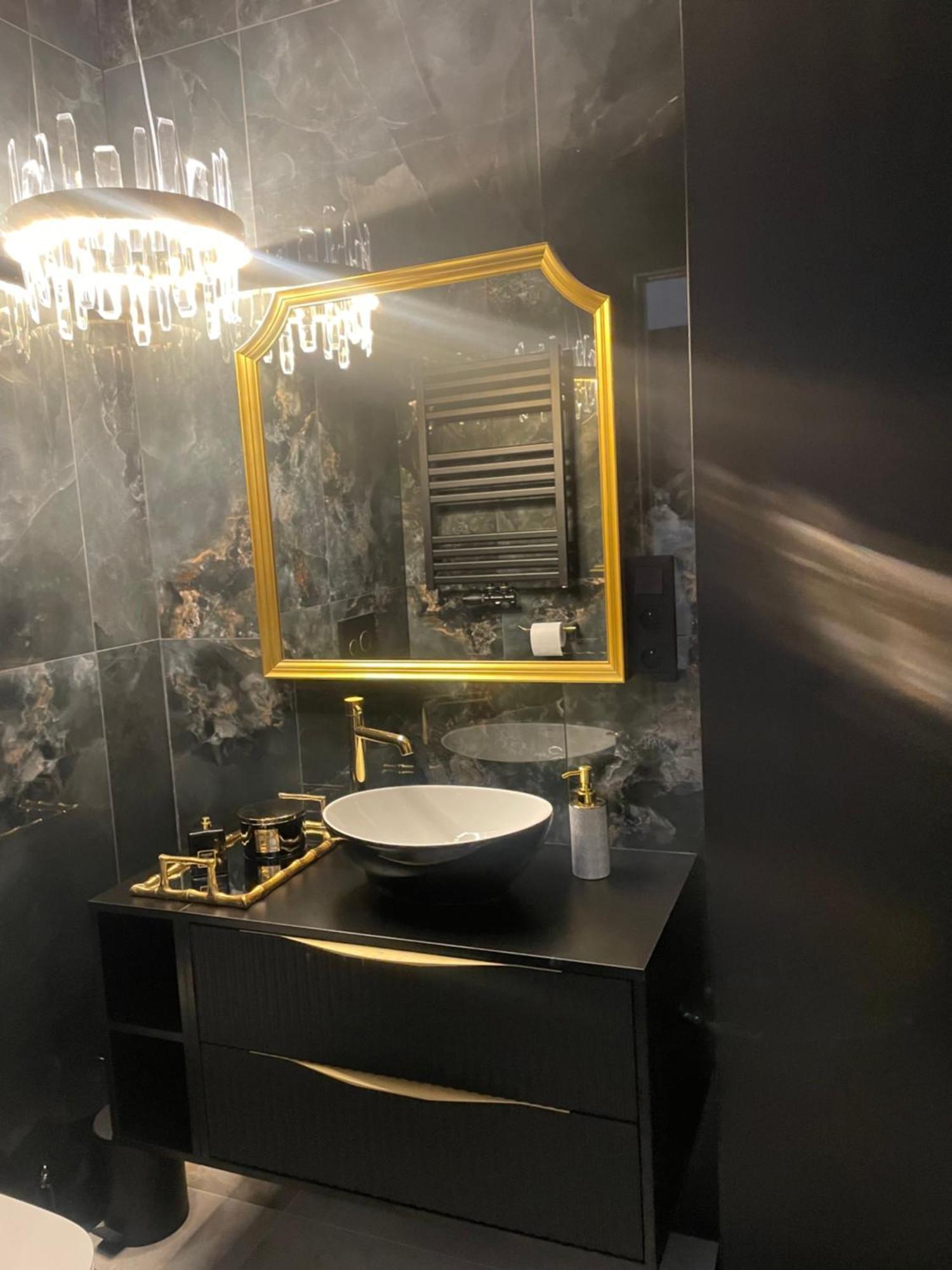Luksusowy Apartament Joker 2 シクラルスカ・ポレンバ エクステリア 写真