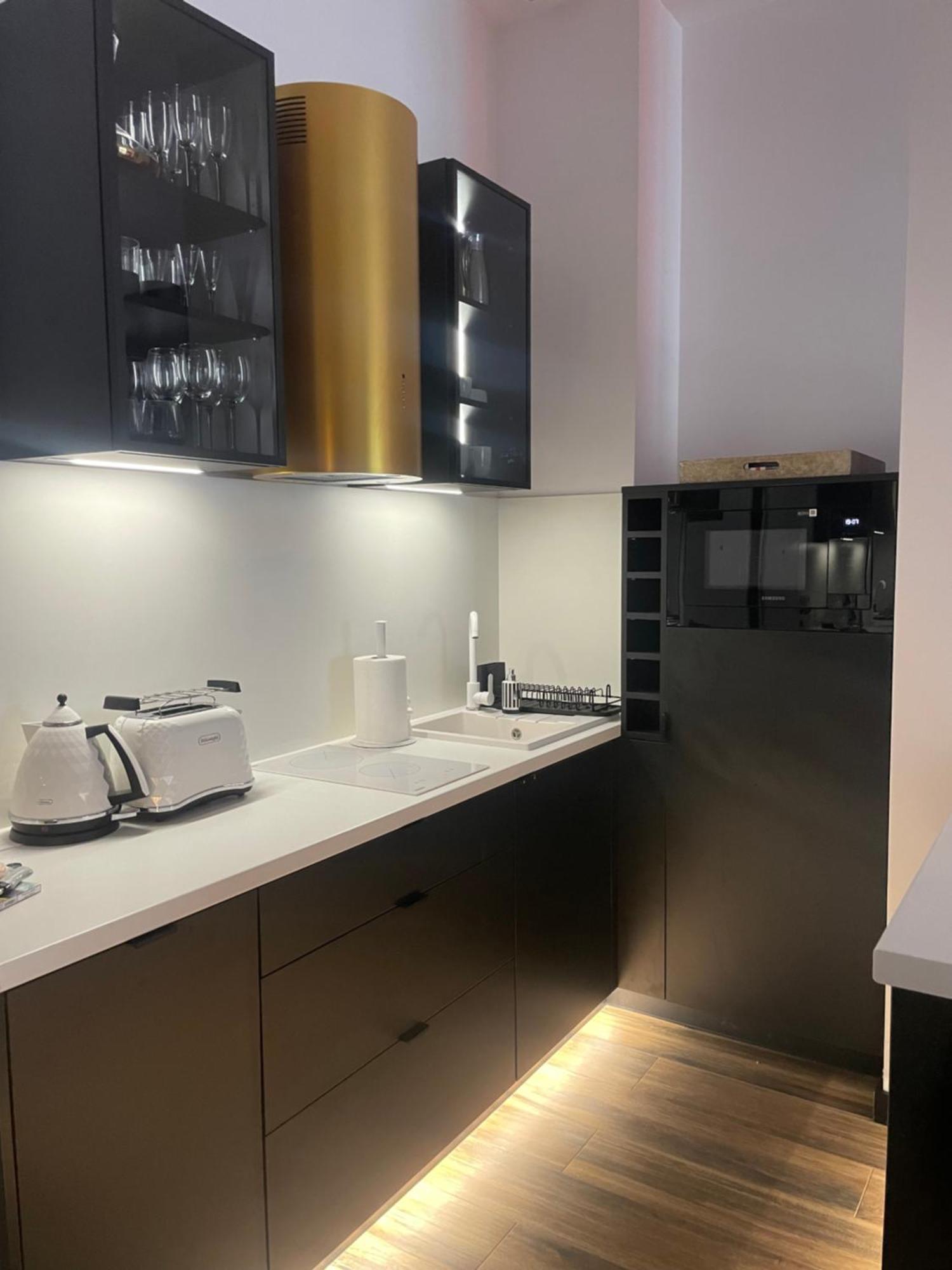 Luksusowy Apartament Joker 2 シクラルスカ・ポレンバ エクステリア 写真